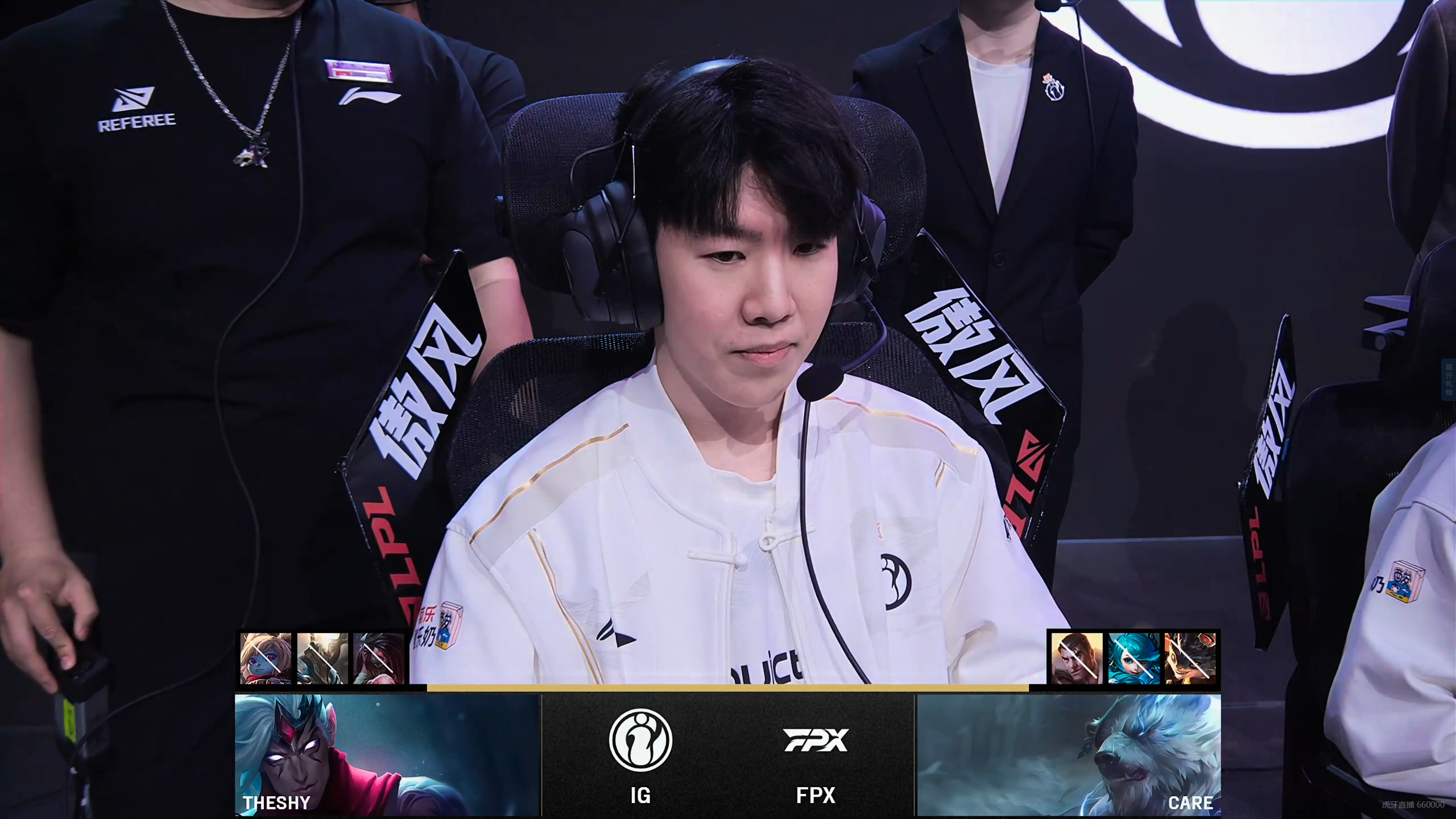 包含EDG横扫FPX，Lehends线上压制力十足宿敌对决半决赛，强势挺进下一轮的词条