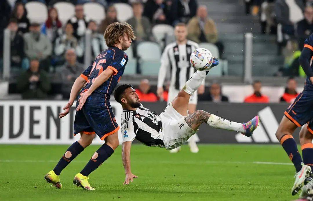 尤文图斯前锋火力全开，助球队赢得连胜